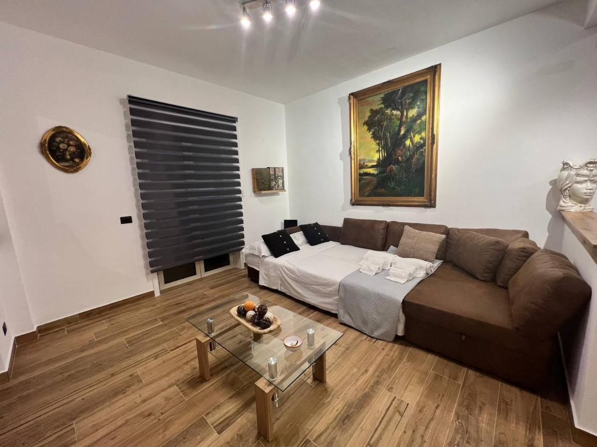 Carrubba'S Luxury Home San Giovanni La Punta Exterior foto